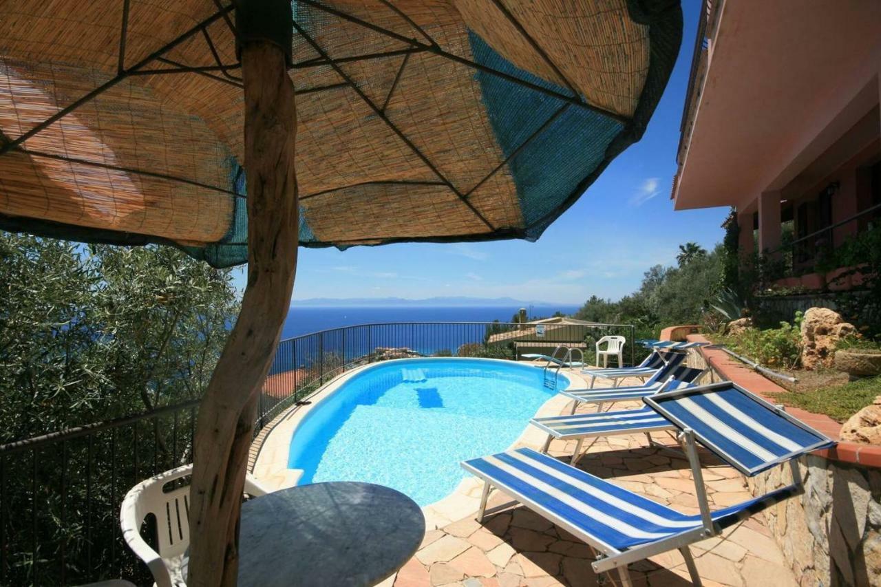 Villa Panoramica Tra Suggestive Notti Stellate. Torre delle Stelle Bagian luar foto